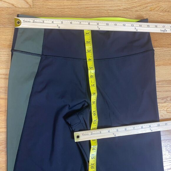 Athleta ASYM Colorblock Size LT Supersonic Black Green Athletic Leggings - Picture 3 of 10